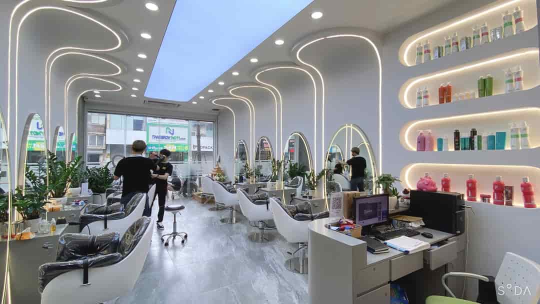 ĐẦU NĂM MÌNH CHÍNH CHỦ CẦN SANG NHƯỢNG TOÀN BỘ SALON TÓC HOẶC MẶT BẰNG TẠI 162 NGUYỄN LƯƠNG BẰNG, QUẬN ĐỐNG