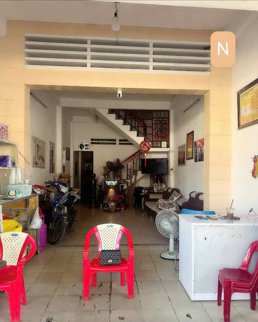 BÁN NHÀ CĂN NHÀ MẶT TIỀN TẠI ĐƯỜNG NGUYỄN CÔNG PHƯƠNG, GẦN TRƯỜNG TRUNG HỌC HOÀNG VĂN THỤ, NGAY TRUNG TÂM