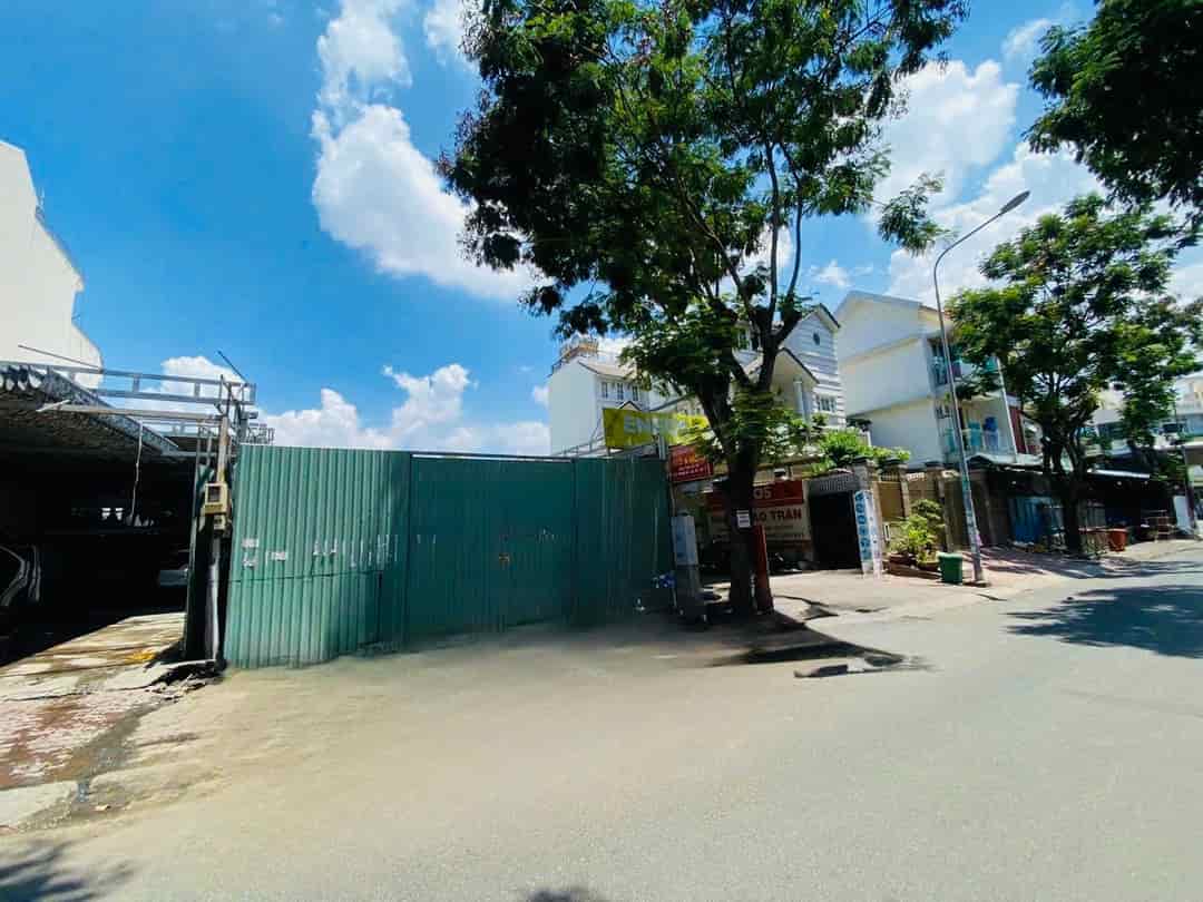 Đất 8x25m đường 1 khu  Nam long Trần Trọng cung Quận 7