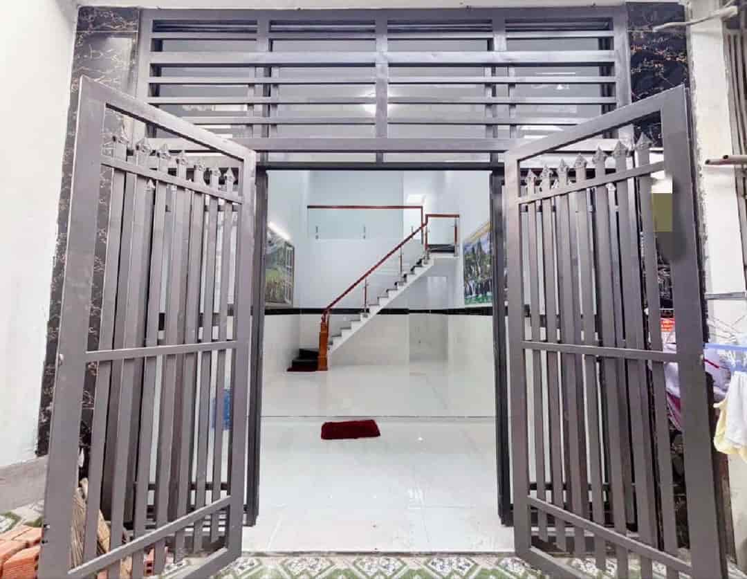 Nhà cấp 4 có lửng 45m2 Hiệp Thành 13 Q12 , hẻm 3 gác , liền kề Ngã 3 Đông Quang, 3 TỶ NHỈNH