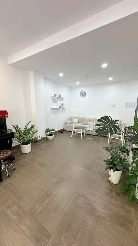 MT KINH DOANH ĐỈNH - KHU BẮC HẢI - TÂN BÌNH - NGANG CỰC ĐẸP GẦN 7M - DT GẦN 100 M2 - 3 TẦNG BTCT - 10PN
