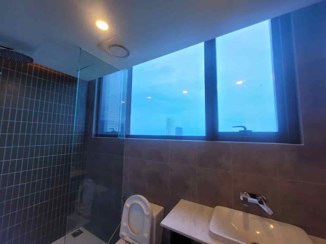 Căn 2 phòng ngủ Sam Towers view Thuận Phước tầng cao view Vịnh tuyệt đẹp – tầng 20