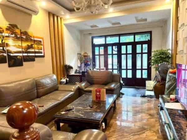 Phân lô Nguyễn Lương Bằng gần hồ điều hòa, 40m2 lô góc, mặt tiền rộng chỉ 5,7 tỷ