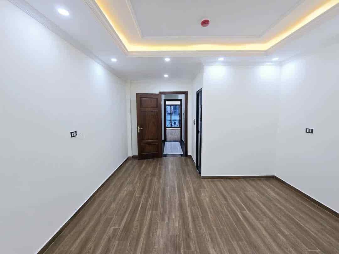 Bán nhà mặt phố Mai Anh Tuấn Đống Đa, vị trí đẹp view hồ kinh doanh, dt 51m2 x7 tầng giá chào 30 tỷ