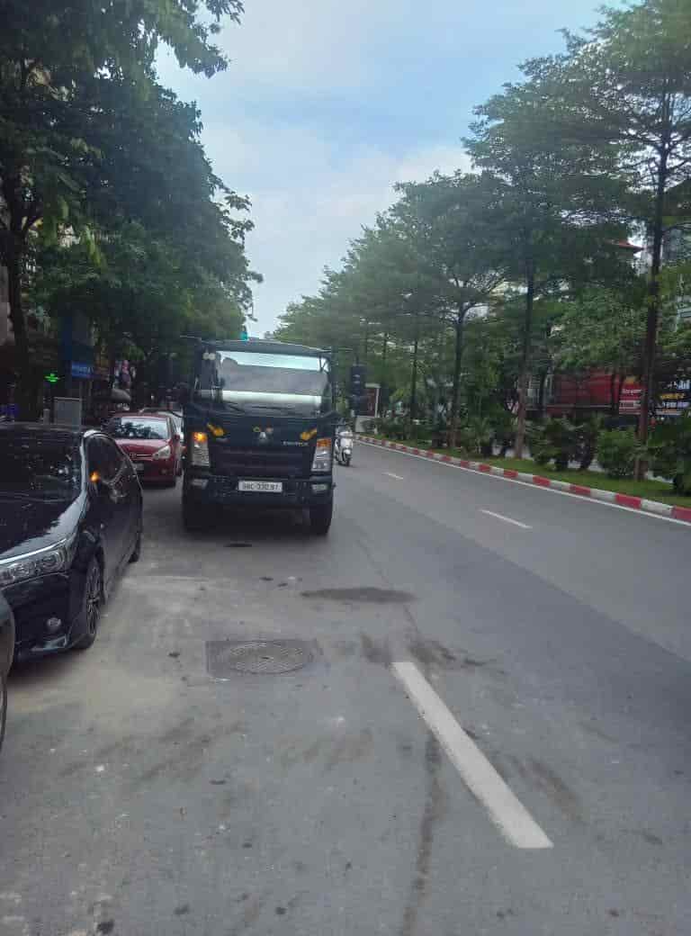 Bán đất Đường Trần Thái Tông Cầu Giấy, vị trí đẹp mặt ngõ kinh doanh sầm uất: Dt 81m2 giá 17.8 tỷ