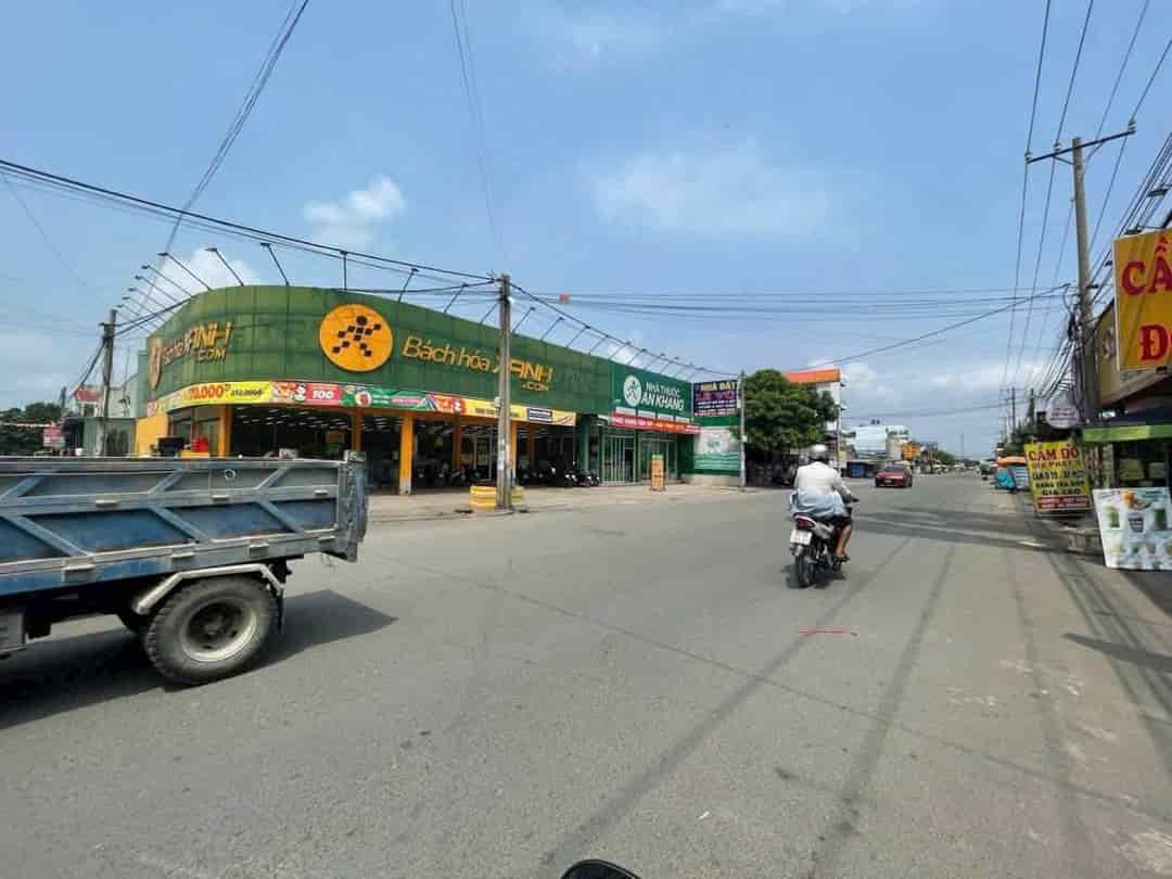 Nền thổ cư 17A KDC Tân Đức dt 125m2 đường nhựa giá 2,25 tỷ