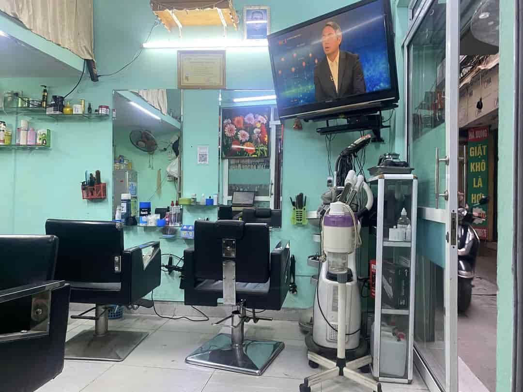 Chính chủ cần chuyển nhượng toàn bộ cửa hàng Salon tóc