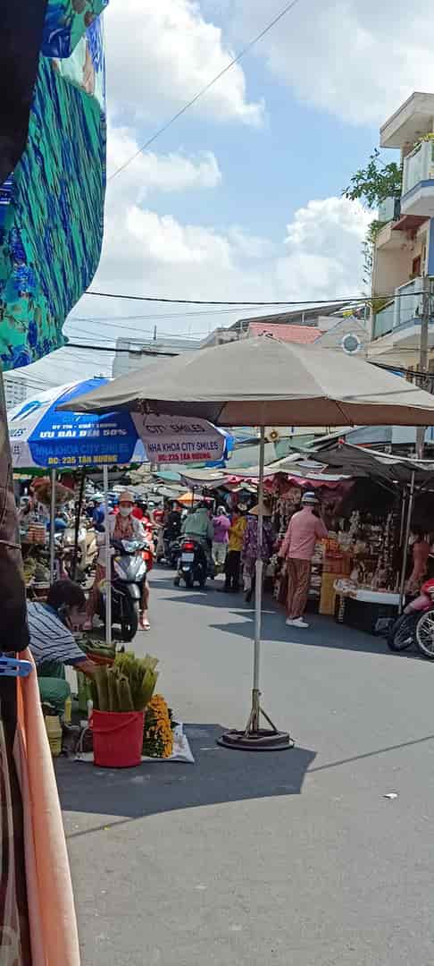 CHO THUÊ MẶT BẰNG TRỆT  Vị Trí : ngay chợ Nguyễn Sơn, 9 Hoàng Ngọc Phách, p.Phú Thọ Hoà, q.Tân Phú, HCM