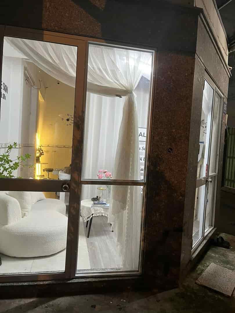 CẦN SANG NHƯỢNG LẠI SPA GIÁ RẺ CHỈ VỚI 45TR