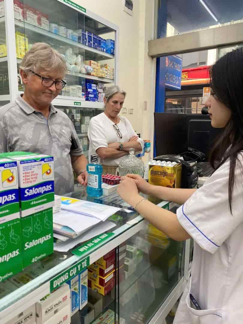 CHÍNH CHỦ CẦN SANG NHƯỢNG NHÀ THUỐC, ĐỐNG ĐA HN