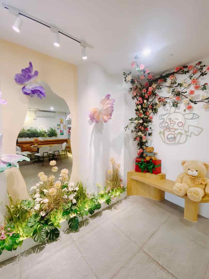 SANG NHƯỢNG QUÁN MẶT PHỐ TRỊNH CÔNG SƠN TÂY HỒ