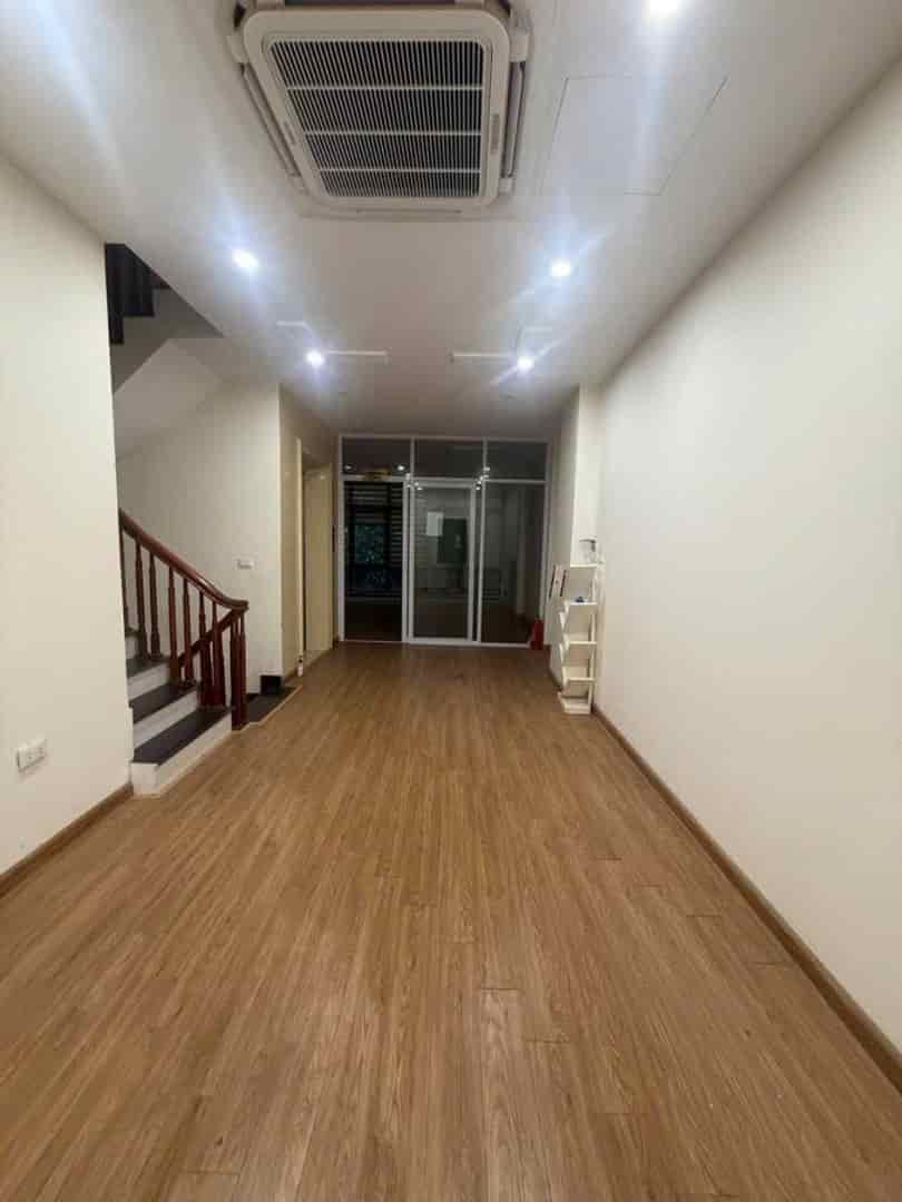 Bán nhà ngõ 89 lạc long quân 63mx7t mt 5m sổ vuông oto tránh cg 20 tỷ