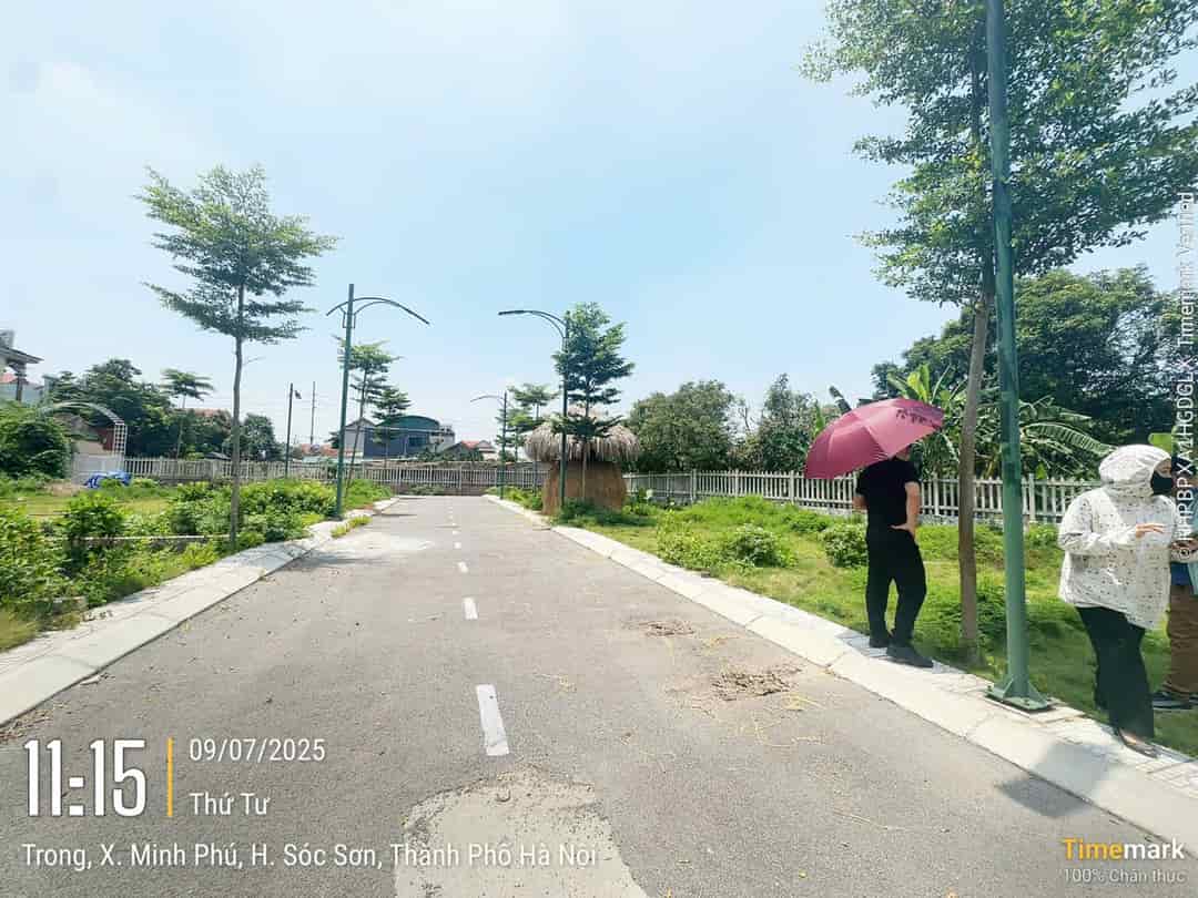 Cần tiền bán gấp đất 100m2 full thổ cư gần thị trấn , Sóc Sơn, Hà Nội  giá 1,750 ty