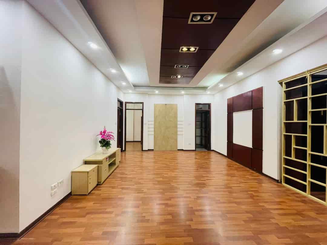 Tòa 34T Hoàng Đạo Thúy 160m 3PN 3WC, View quảng trường, nhỉnh 11 tỷ