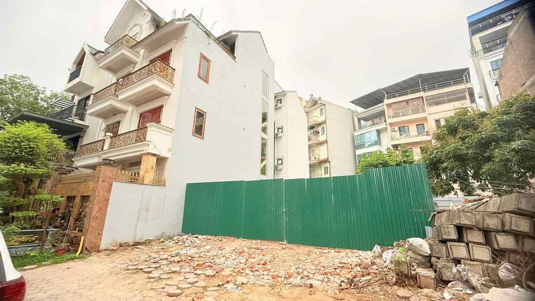 Bán đất Nguyễn Ngọc Vũ, Cầu Giấy 105m, Mặt tiền 6M, xây toà CHDV, ngõ ô tô, 18.9 tỷ
