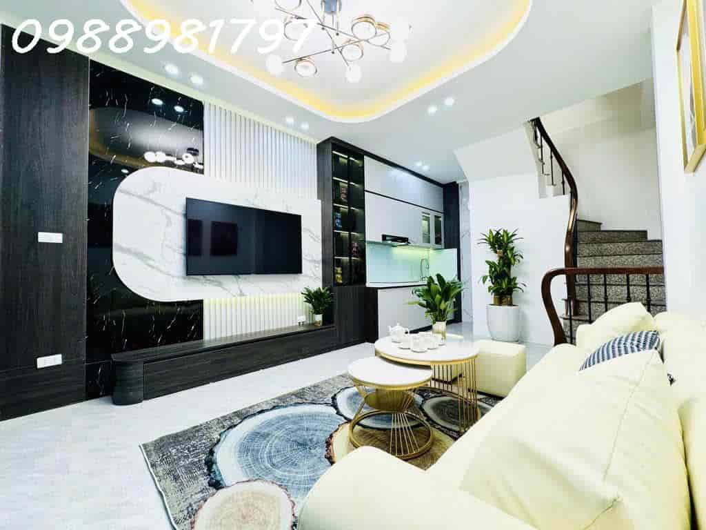 BÁN NHÀ TRUNG TÂM QUẬN HAI BÀ TRƯNG giá 4,xx tỷ ,29m2