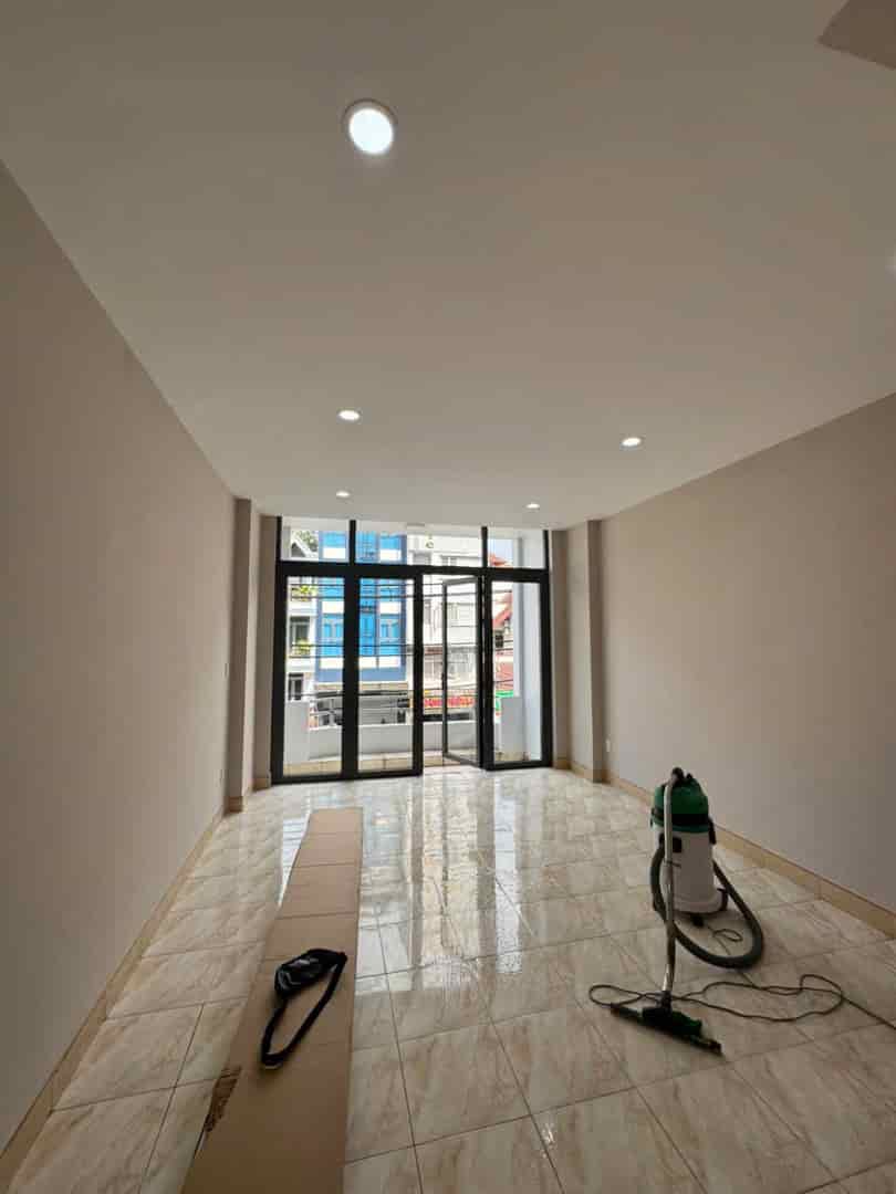 Cho thuê mặt bằng tầng 1,2 tại 162 Hoàng Hoa Thám, P12, Tân Bình