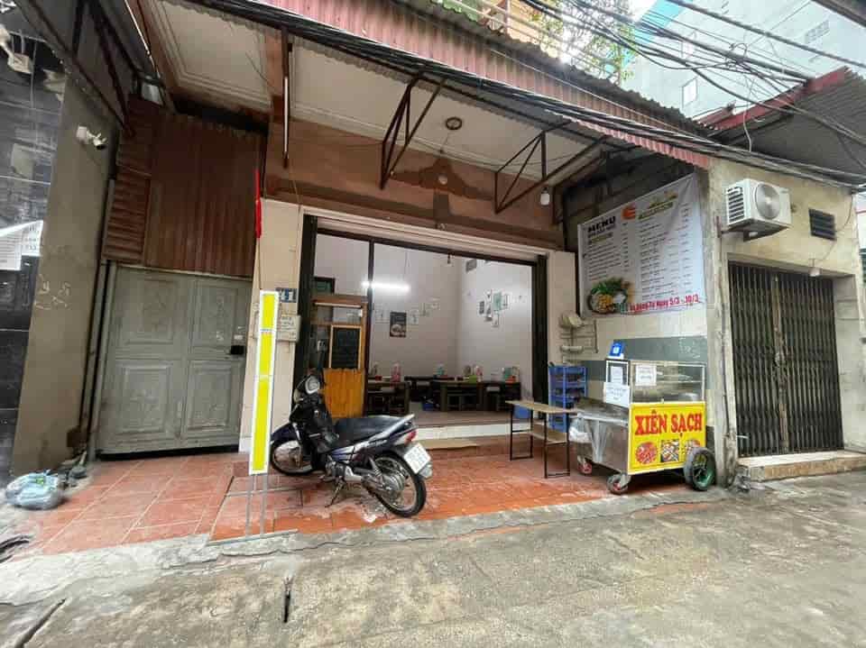 Sang quán bún đậu + nem nướng – khu vực đông dân cư sinh viên , cạnh ngay các trường Đại Học