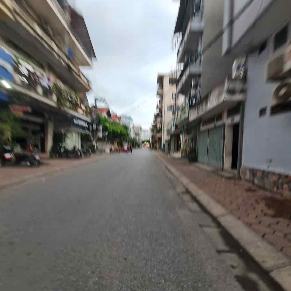 62m2 mt 5.05m vuông vắn ô tô tránh tại Trâu Quỳ, Gia Lâm, Hà Nội