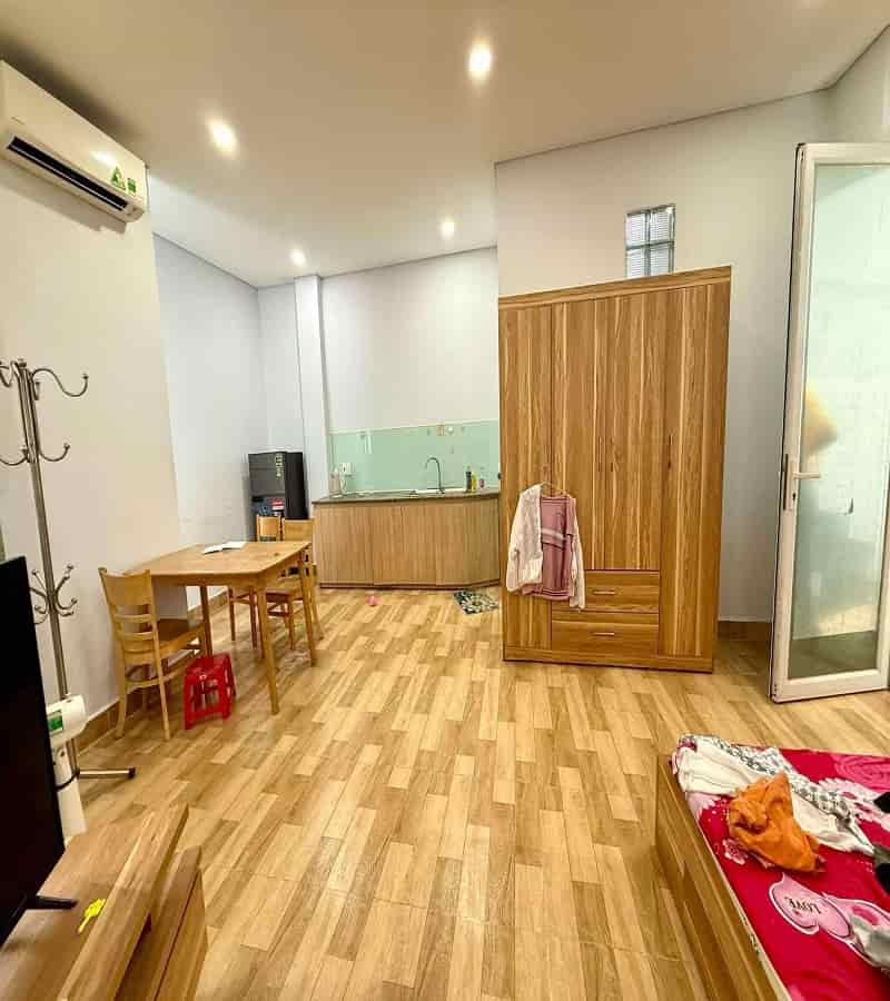 Bán nhà HXH Nguyển Hữu Cảnh, P22, Bình Thạnh, 82m2, 3 tầng, nở hậu