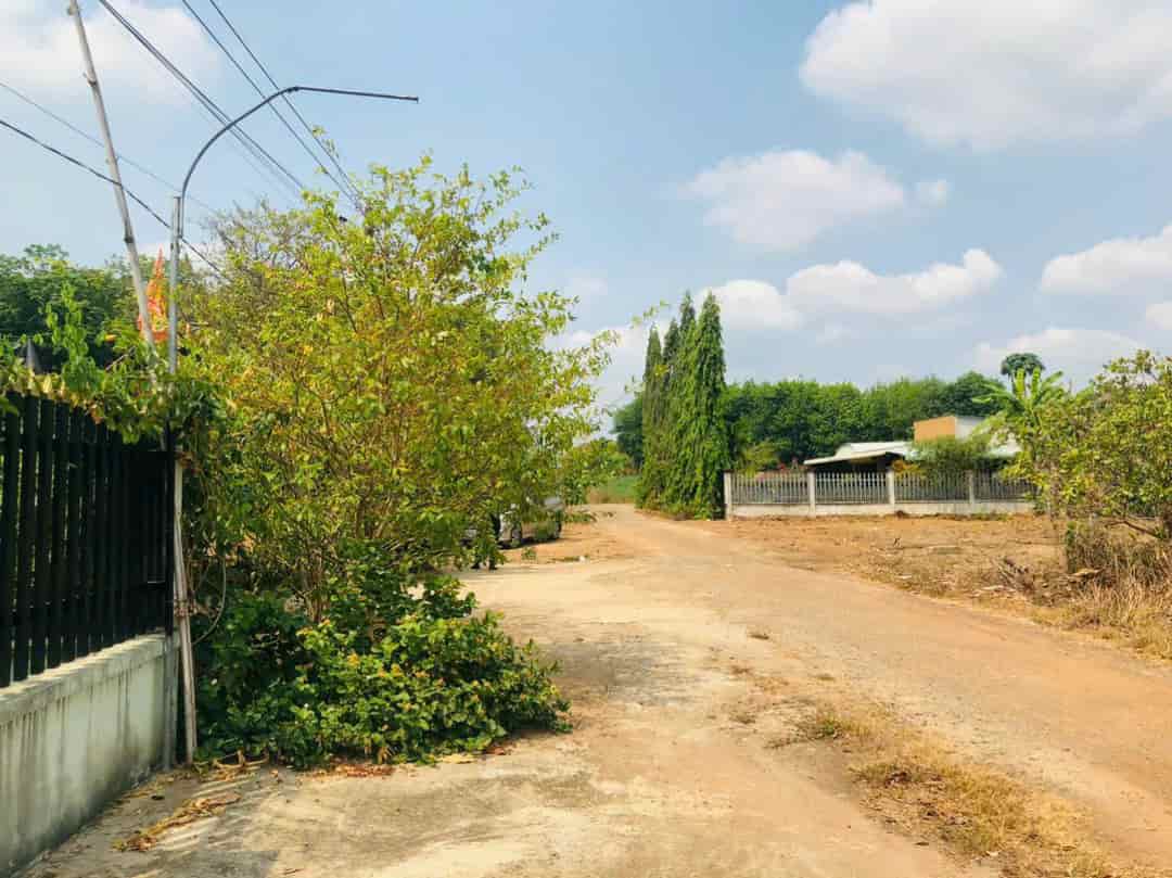 SANG NHANH 1001M2 ĐẤT Ở NGAY KCN HIỆN HỮU, GẦN CHỢ DÂN ĐÔNG. GIÁ 160 TRIỆU