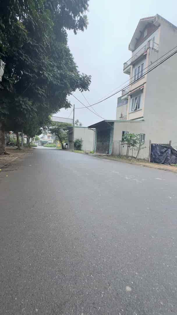 BÁN ĐẤT TRUNG TÂM CHÚC SƠN, VỊ TRÍ ĐẸP, GIÁ TỐT