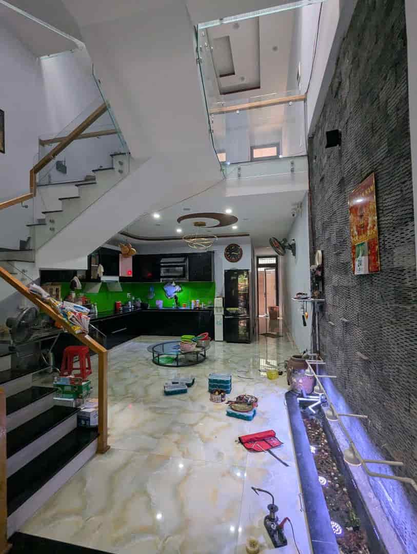 Bán Nhà 3 tầng MT Nhơn Hoà 9, Cẩm Lệ, nhà đẹp, MT kinh doanh, giá 4.49 tỷ
