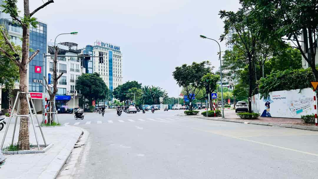 Bán nhà Hồng Tiến, 110m, mặt tiền 6m, ngõ ôtô thông, nở hậu, full thổ cư