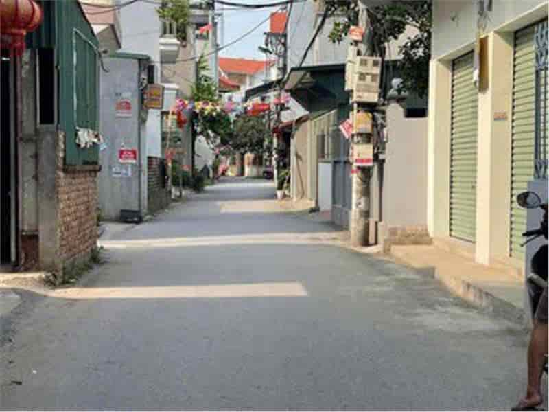 Bán đất 38m2 tổ 15 Yên Nghĩa , Hà Đông oto đỗ cửa