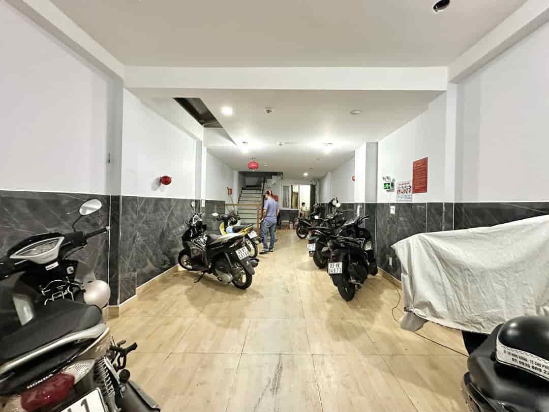 CHDV 6 TẦNG 70m2 4x18 13 PHÒNG CHO THUÊ FULL GIÁ 12.99T