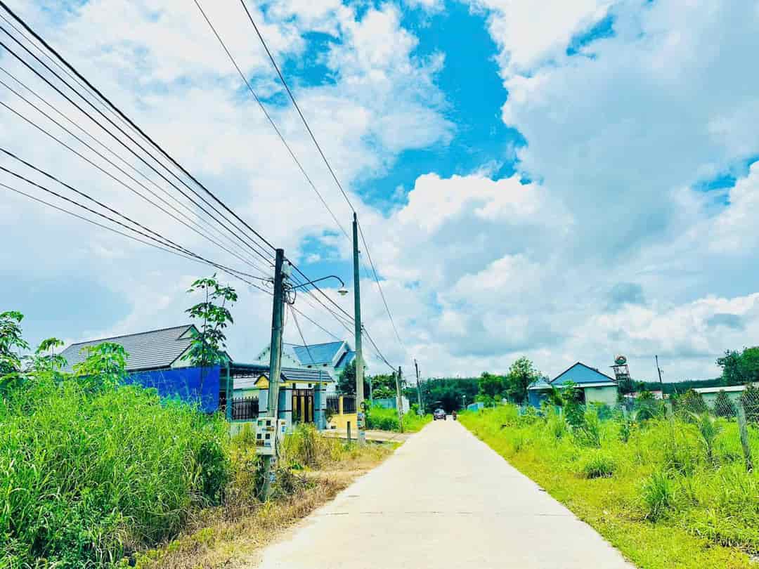 BÁN 2 LÔ 10X40=400M2 ĐƯỜNG 18M, SÁT CHỢ DÂN ĐÔNG GIÁ 195TR