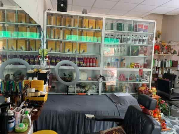 Nhà Bè, sang Salon tóc mới , MB thuê chỉ có 6 tr/ tháng , MT đường số 5 (KDC Nam Sài Gòn Long Hậu