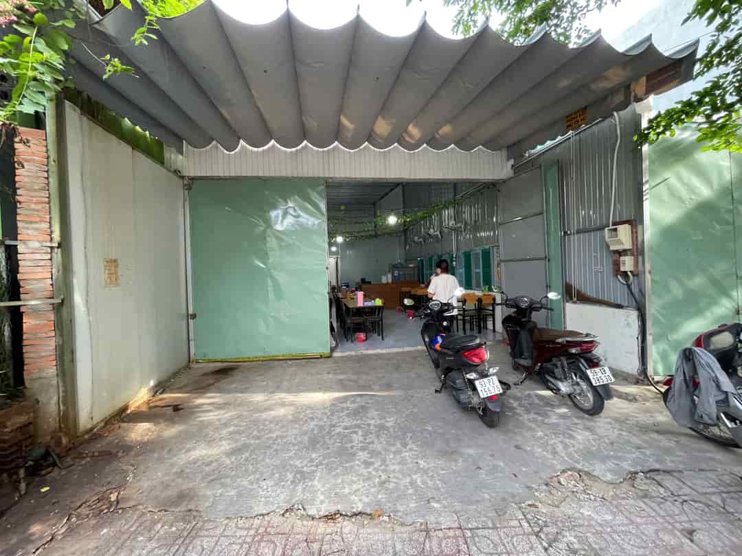 Quận 2 , Sang Quán Ăn Giá Rẻ 154 tr , MB thuê 18 tr / tháng, MT Đường Đ khu sầm uất, gần MT đường lớn sầm