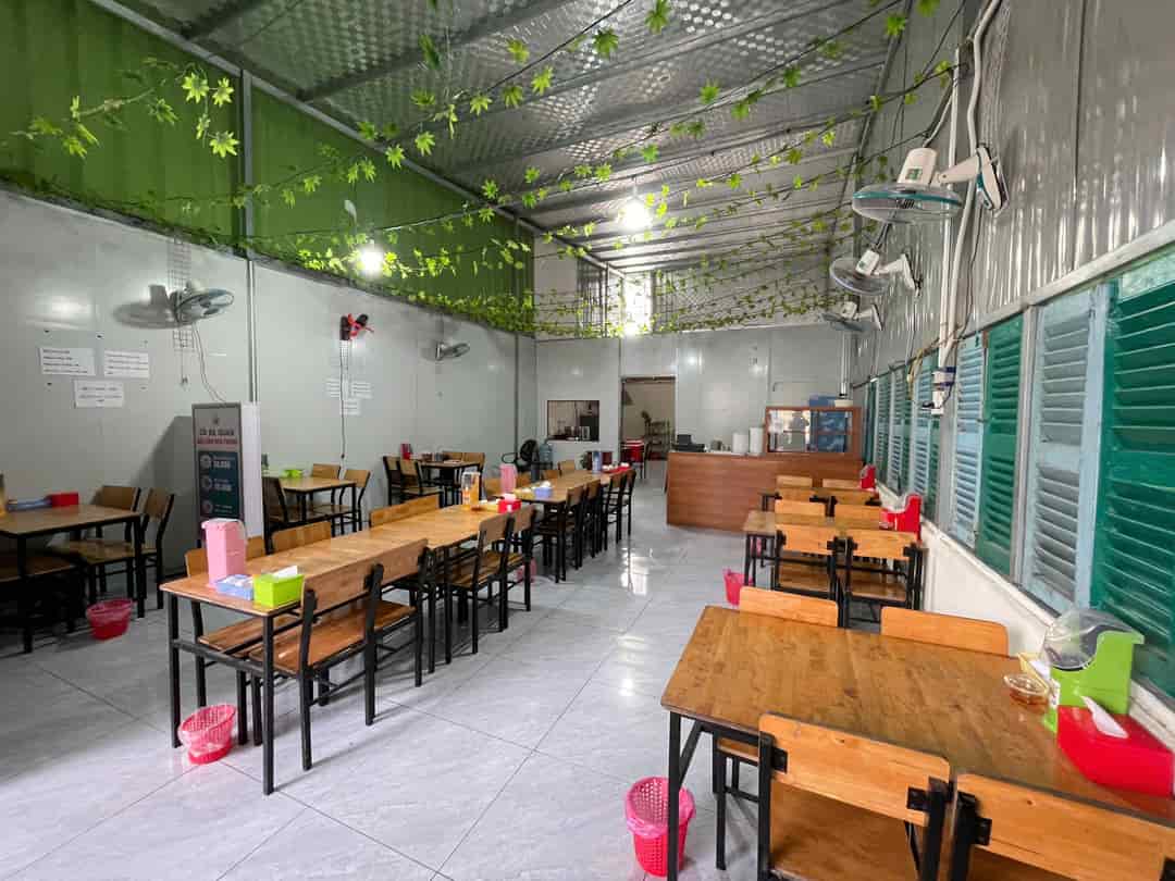 Quận 2, Sang Quán Ăn Giá Rẻ 154 tr, MB thuê 18 tr / tháng, MT Đường Đ khu sầm uất, gần MT đường lớn sầm