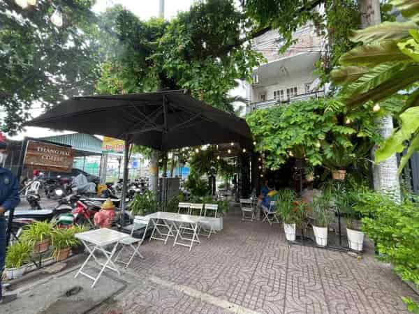 Bình Thạnh, NHANH CÒN ! QUÁN CAFE GÓC 2 MT ĐẸP LẮM, DTSD 6m x 14m , Lề Đường góc rộng, Tel :