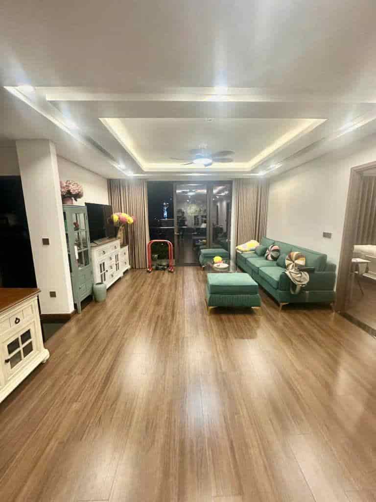 Căn hộ 3 ngủ, sẵn đầy đủ tiện ích. Top chung cư sang trọng đẳng cấp- Green Diamond. 93 Láng Hạ