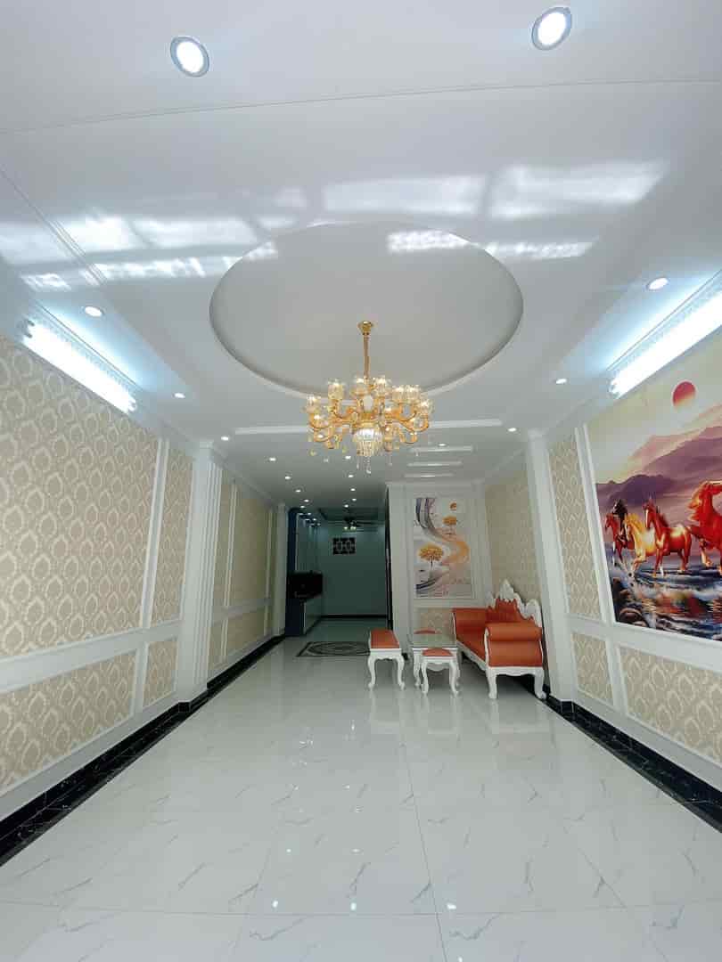 ⚜️ Bán nhà Mặt phố Nguyễn Chí Thanh, Đống Đa, 40m2 4T, MT 4.5m, Chỉ 15.5 Tỷ ⚜️