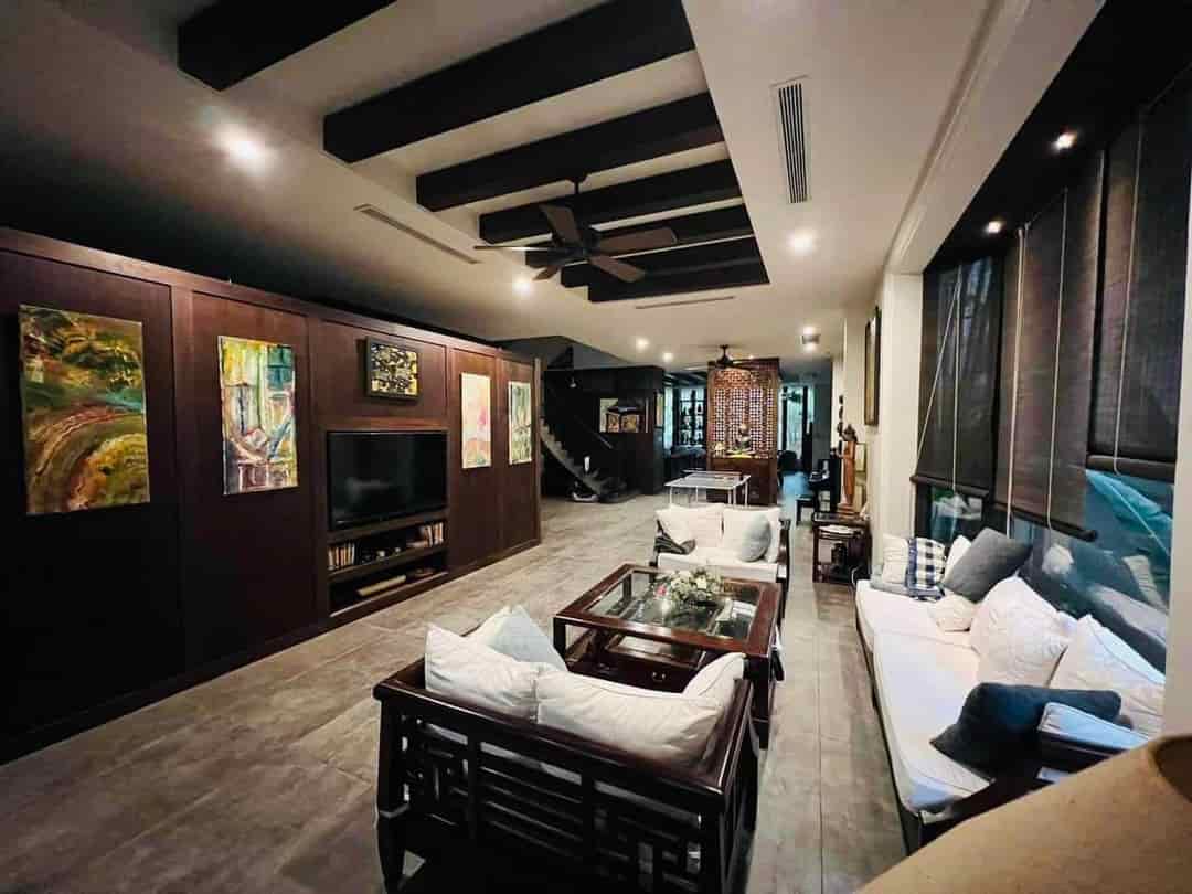 ⚜️ RẺ VIP NHẤT MẶT PHỐ LINH LANG, BA ĐÌNH 140M2 4T MT 16.5M, CHỈ 42 TỶ ⚜️