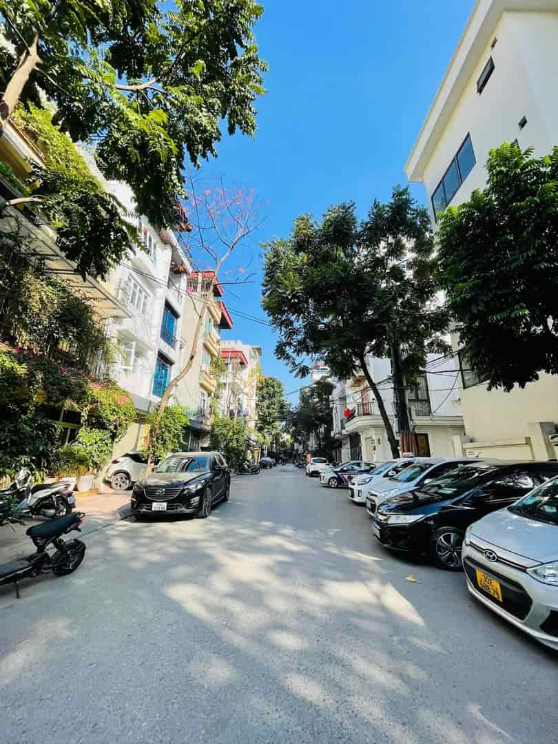 Tòa Apartment Phố  Vĩnh Phúc, 3 Ô tô Tránh, 85m2 6T Thang Máy, MT 7.5m, Chỉ 33.6 Tỷ