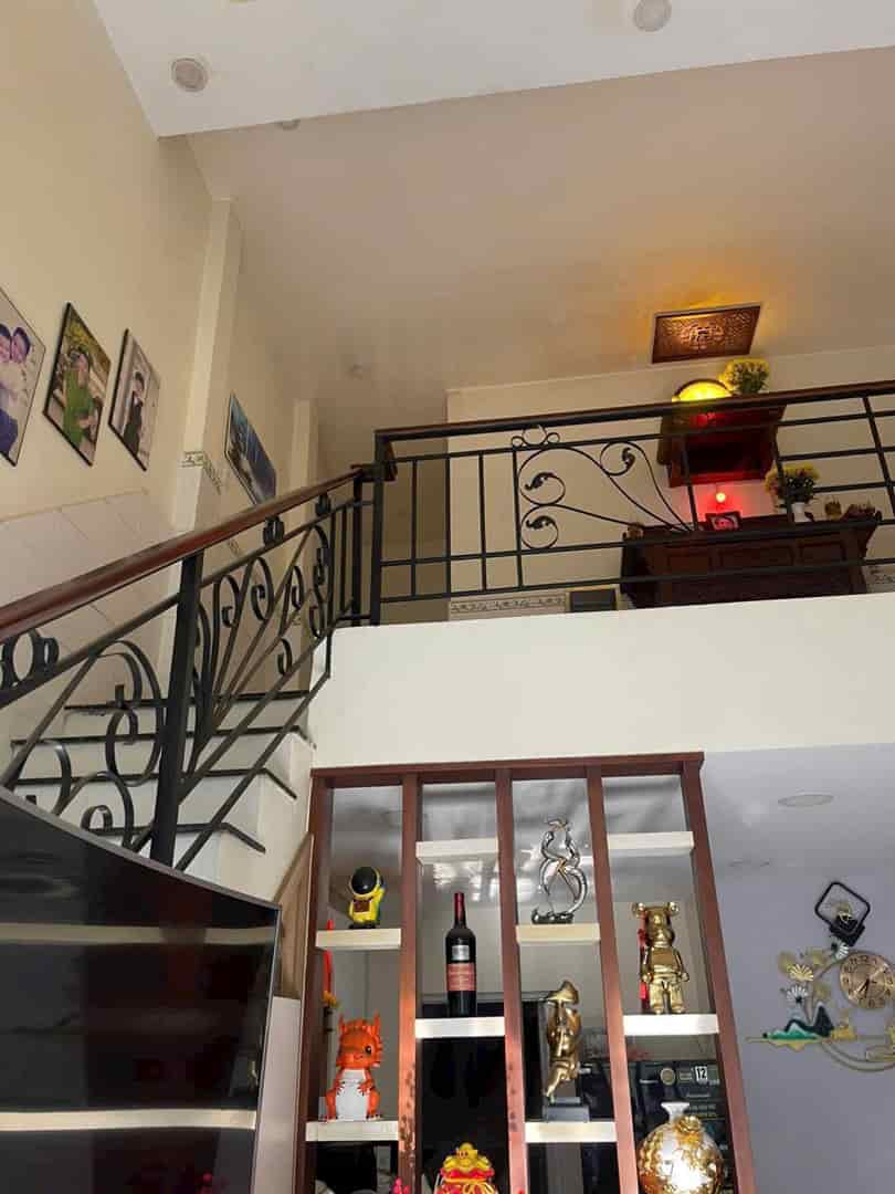 Bán Nhà Gác Lửng Tân Vạn Giáp Quận 9, Thổ Cư, Giá 1Tỷ 550