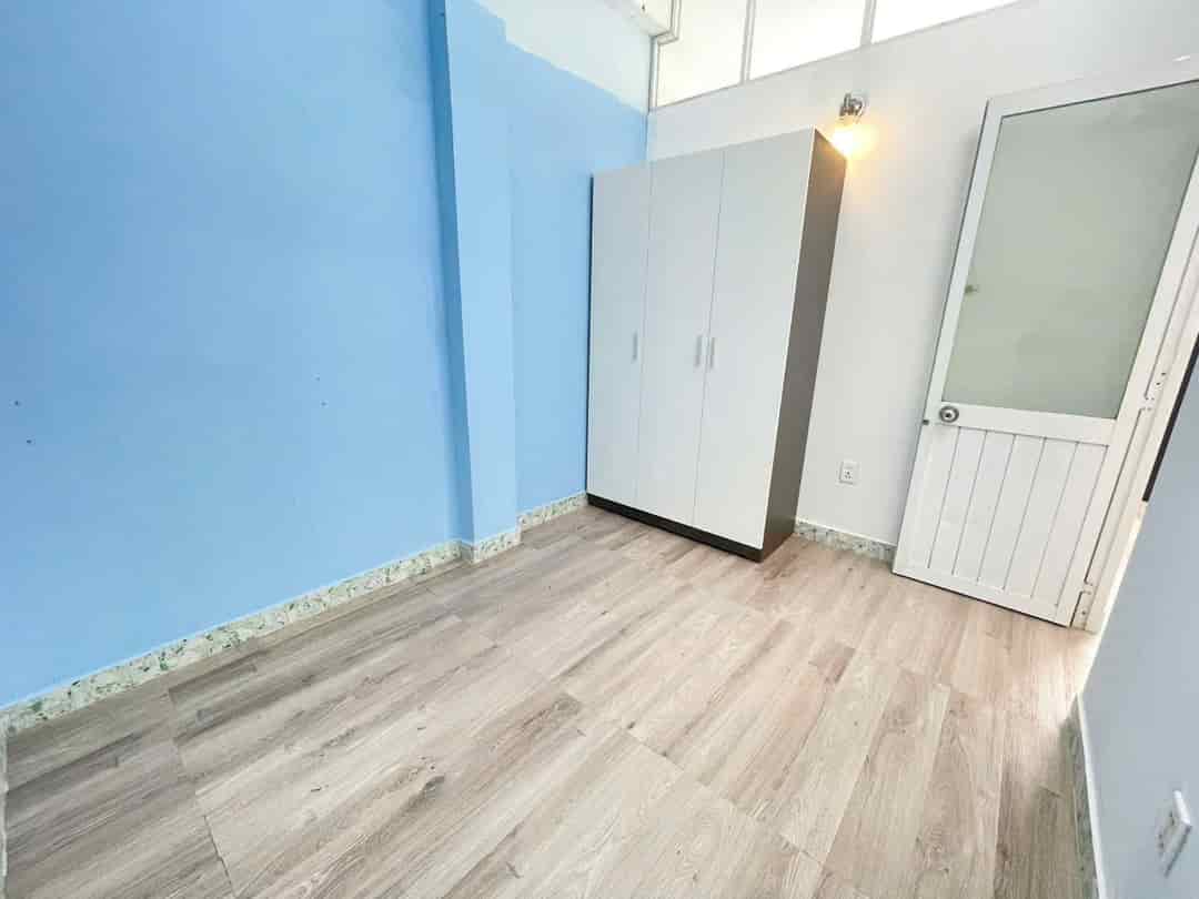 CHO THUÊ LẠI PHÒNG CHDV 30M2, 2PN FULL NỘI THẤT GIÁ RẺ Đ.TRƯỜNG SA, P.2, Q.PHÚ NHUẬN