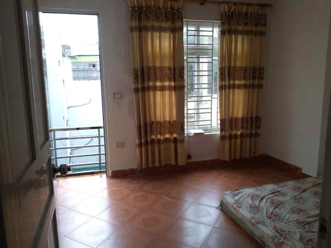 Cho Thuê Phòng Ở Tại Ngõ 105 Đường Láng Hạ, Gần Cầu Vượt Lê Văn Lương, Yên Lãng, Ở Ngay