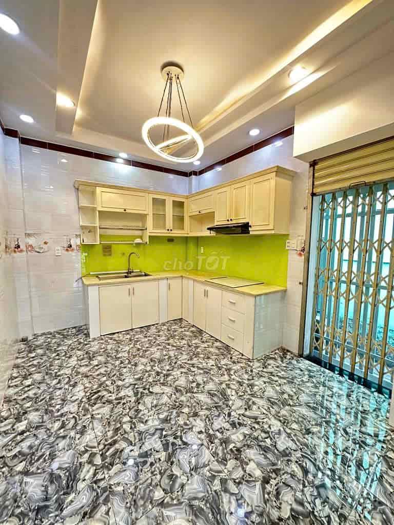 CHO THUÊ NHÀ 1 TRỆT 1 LỬNG 2 LẦU MỚI 100%, 48M2, 5PN- MẶT TIỀN 198F Đ.XÓM CHIẾU, P.15, Q.4