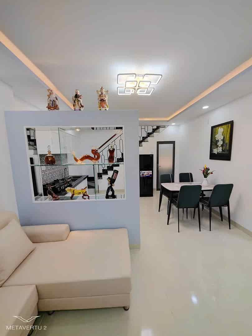 Nhà mới 2 tầng như villa hẻm Đồng Nai, Nha Trang, Khánh Hòa