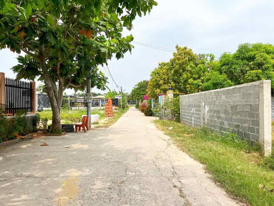 Kẹt tiền bán gấp 500m2 kế bên vinhomes hậu nghĩa giá rẻ đầu tư