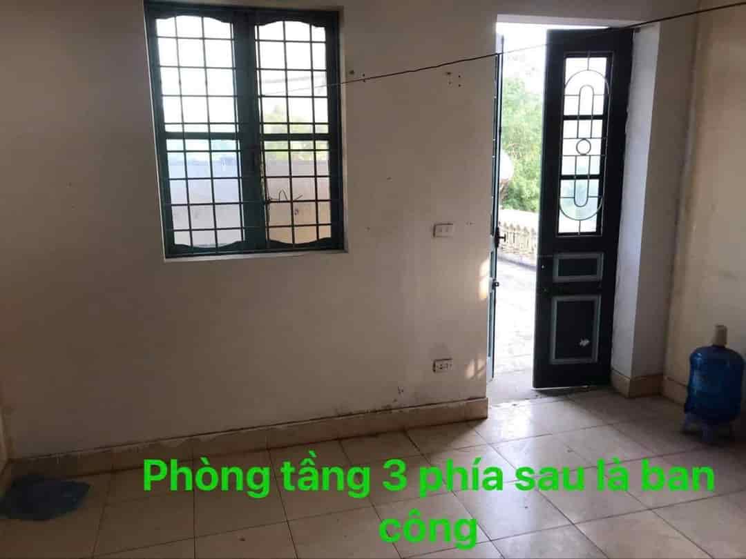 Cho thuê kho xưởng tại Phúc Diễn, Nam Từ Liêm, Hà Nội. Diện tích 400m mặt tiền 10m giá cho thuê 25 triệu