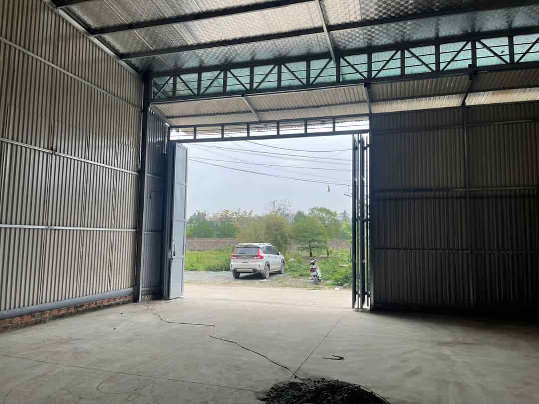 CHo thuê kho xưởng tại Đức Thượng, Hoài Đức, Hà Nội, ngay đầu phố thú y. Diện tích 350m giá 45k/m