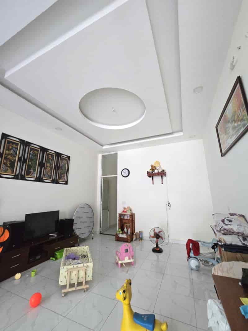 Bán Nhà Mặt Tiền Kinh Doanh Sầm Uất 113m², 4.5x25m Cho Thuê 16tr/Th Gò Dưa Tam Bình Chỉ 11.4 Tỷ