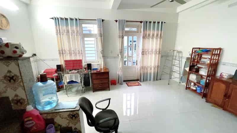 Bán Gấp Nhà HXH 6m – 3 Tầng BTCT – 2 Mặt Hẻm Đình Phong Phú – 89m², 6*15 – Giá Chỉ 7.8 Tỷ