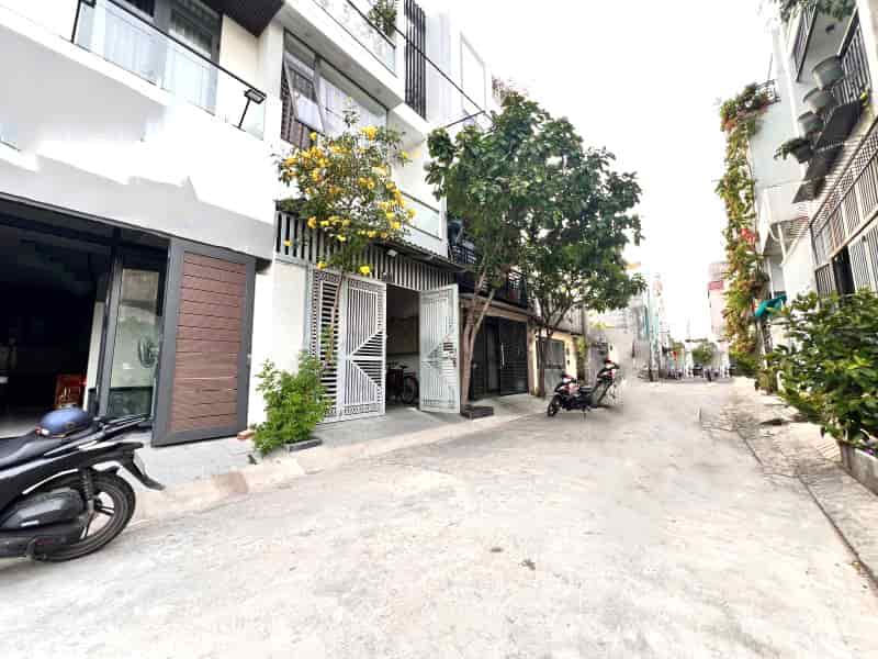 Nhà 2 Tầng Khu Phân Lô, Ô Tô Đường Thông, Tam Phú, Thủ Đức - DT 57m², Giá Mới 4.5 Tỷ